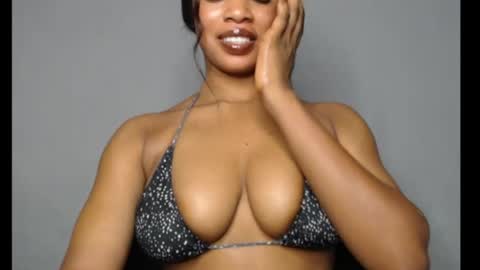Snapshot of shallie_x chatting on 05/28/26, 12:24 ESTHER online show from 05/28/26, 12:24