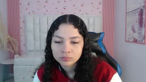 Shalon  online show from 12/21/25, 01:07