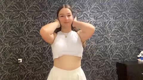 Snapshot of shalonjoosten chatting on 09/22/25, 08:11 Iris online show from 09/22/25, 08:11