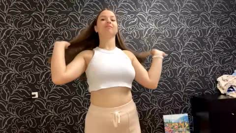 Snapshot of shalonjoosten chatting on 09/27/25, 08:14 Iris online show from 09/27/25, 08:14