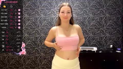 Snapshot of shalonjoosten chatting on 11/13/25, 08:08 Iris online show from 11/13/25, 08:08