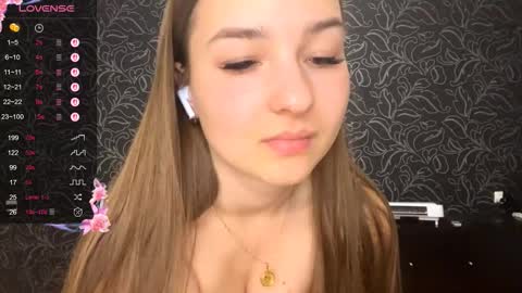 Snapshot of shalonjoosten chatting on 12/14/25, 09:08 Iris online show from 12/14/25, 09:08