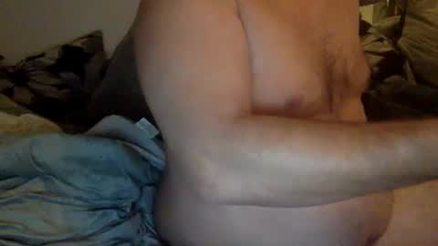 Snapshot of shaluk chatting on 11/13/25, 02:21 shaluk online show from 11/13/25, 02:21