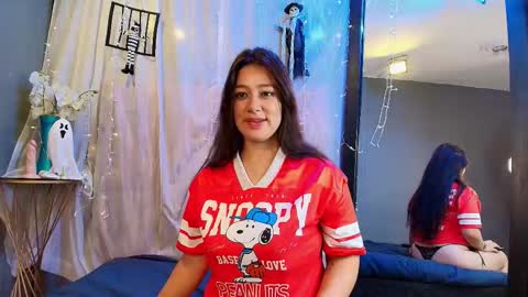 shalyn_lux online show from 10/24/25, 03:25