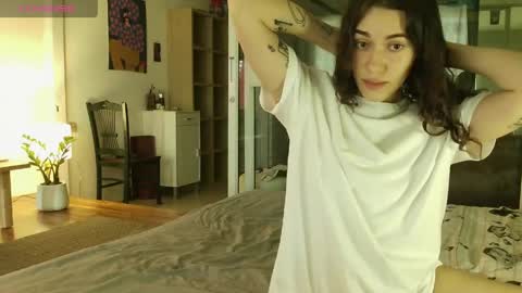 Snapshot of shamahasla chatting on 04/02/26, 01:03 Sade online show from 04/02/26, 01:03