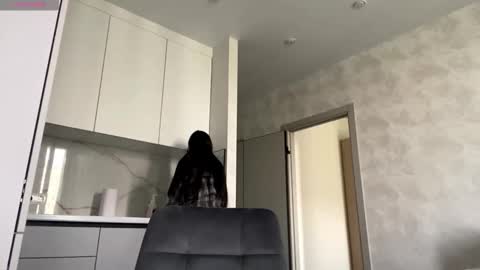 Viola online show from 11/15/25, 06:55