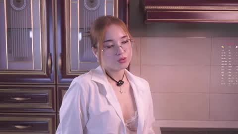 Snapshot of shandrahoner chatting on 04/15/26, 12:01 Liza online show from 04/15/26, 12:01