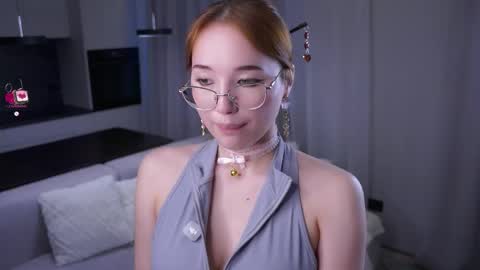 Snapshot of shandrahoner chatting on 05/17/26, 12:45 Liza online show from 05/17/26, 12:45
