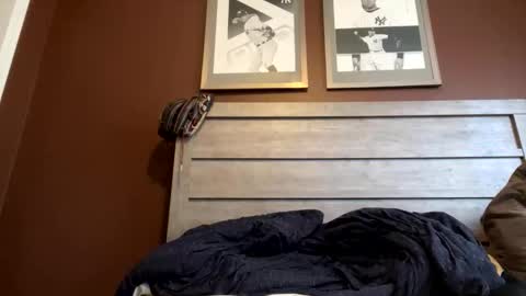 Snapshot of shaneconn1509 chatting on 12/14/25, 07:40 ShaneConn online show from 12/14/25, 07:40