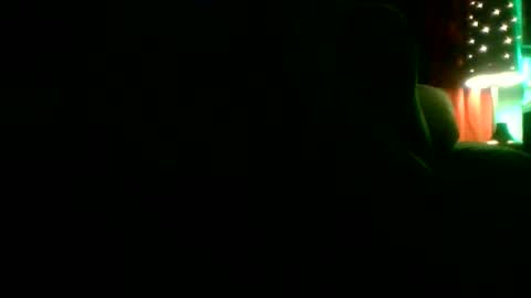 Snapshot of shaneedigital chatting on 10/22/25, 06:46 shaneedigital online show from 10/22/25, 06:46