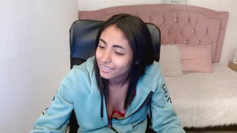 shanelle online show from 01/22/25, 09:13