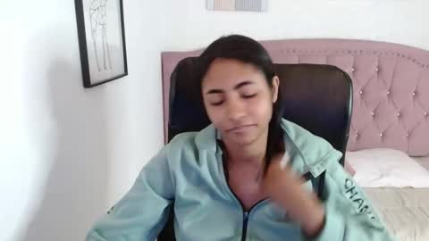 shanelle online show from 10/31/25, 03:07