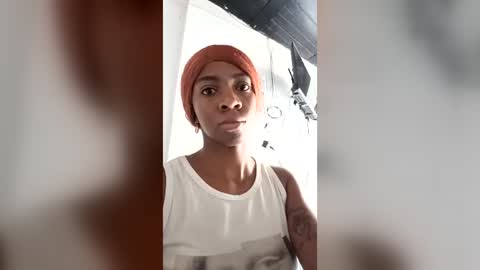 S H A N E L L E   online show from 07/13/26, 01:58
