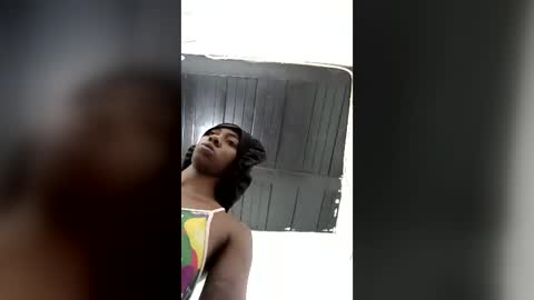 S H A N E L L E   online show from 07/22/26, 12:08