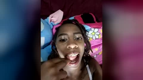 S H A N E L L E   online show from 07/28/26, 07:39