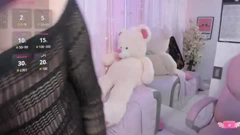 Shanelle online show from 06/11/26, 07:56