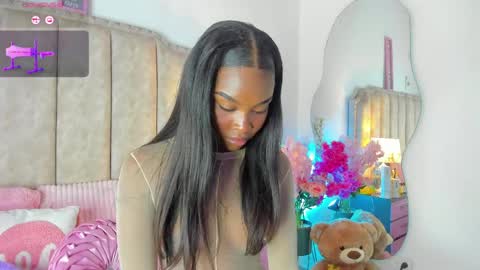Shanel online show from 05/14/26, 01:51