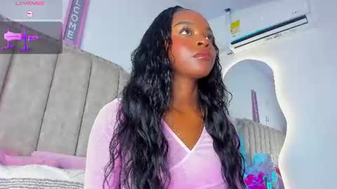 Shanel online show from 06/29/26, 01:44