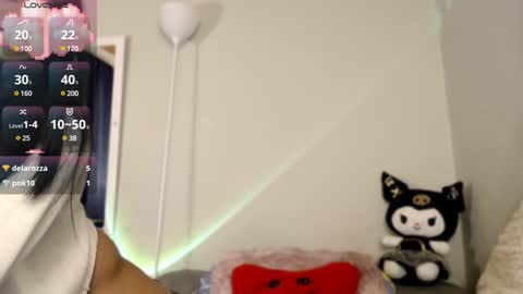 Snapshot of shani_broks chatting on 12/31/24, 12:11 Hi im Shani your dreams came true 3 online show from 12/31/24, 12:11