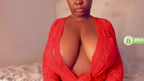 Snapshot of shaniblack chatting on 12/05/25, 01:20 Danna online show from 12/05/25, 01:20