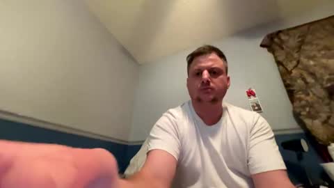 Snapshot of shankzilla chatting on 10/24/25, 03:25 shankzilla online show from 10/24/25, 03:25