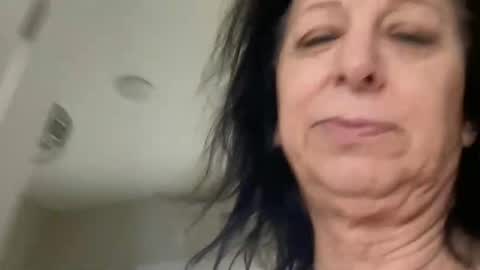 Shannon Spears online show from 11/02/25, 07:38