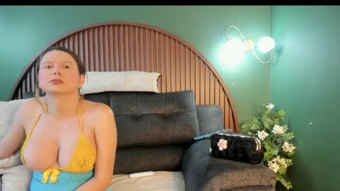 shannel__queen online show from 05/06/26, 07:19