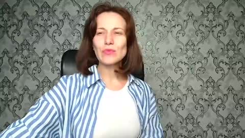 Snapshot of shannen_sweet chatting on 11/27/25, 06:10 Shannen online show from 11/27/25, 06:10