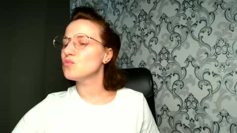 Shannen online show from 06/15/26, 11:23