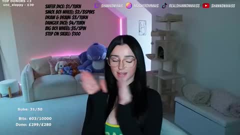 Shanmais online show from 11/27/25, 01:57