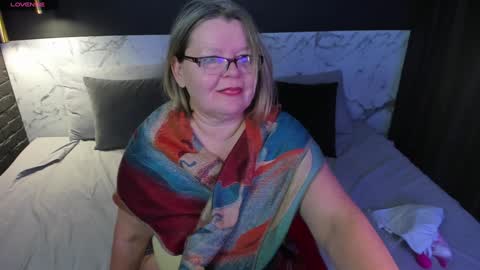 Shannon online show from 12/13/24, 03:54