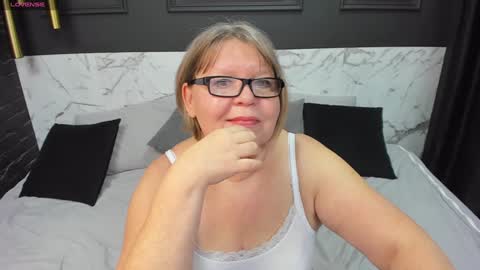 Shannon online show from 01/30/25, 11:33