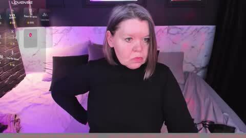 Shannon online show from 12/16/25, 05:34