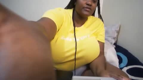 shanny_123 online show from 04/12/26, 01:05