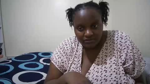 shanny_123 online show from 04/28/26, 09:14