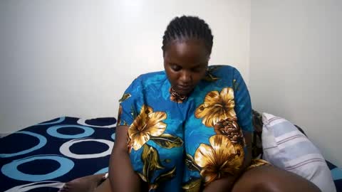 shanny_123 online show from 07/06/26, 12:13