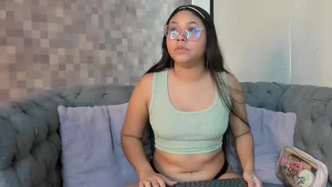 SHANON online show from 09/29/25, 12:21