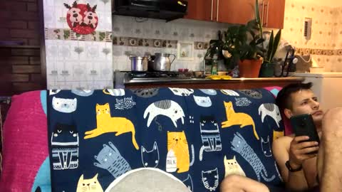 Snapshot of shanonsex1 chatting on 12/11/24, 12:44 Tom shanon online show from 12/11/24, 12:44