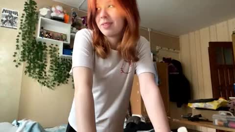 Kristin online show from 10/02/25, 07:48