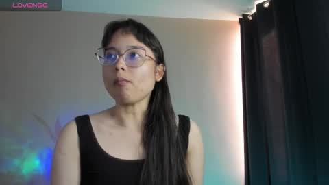 Snapshot of shantalcerezo chatting on 10/13/25, 09:04 Cat-FOLLOWME and we talk IGshantal cerezo online show from 10/13/25, 09:04