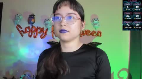 Snapshot of shantalcerezo chatting on 10/20/25, 06:41 Cat-FOLLOWME and we talk IGshantal cerezo online show from 10/20/25, 06:41