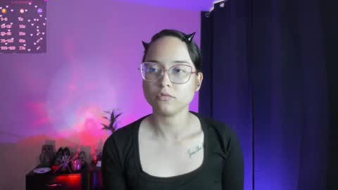 Cat-FOLLOWME and we talk IGshantal cerezo online show from 12/04/25, 09:56