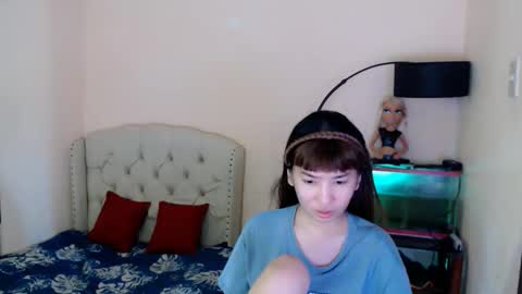 SHANTA FOX  s online show from 05/01/26, 01:54