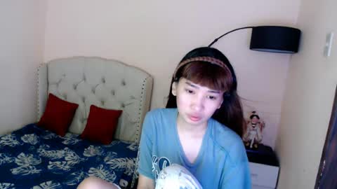 SHANTA FOX  s online show from 06/11/26, 10:41