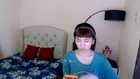 SHANTA FOX  s online show from 06/18/26, 12:22