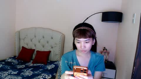SHANTA FOX  s online show from 06/22/26, 06:21