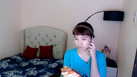 SHANTA FOX  s online show from 07/06/26, 12:18