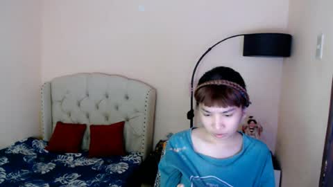 SHANTA FOX  s online show from 07/19/26, 02:04