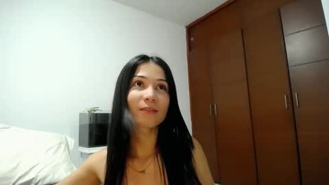 maria online show from 11/04/25, 09:58