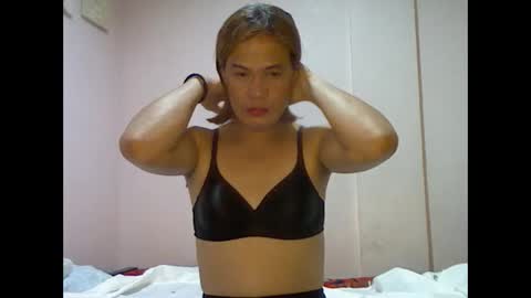 Snapshot of shantallee chatting on 01/26/25, 11:50 shantallee online show from 01/26/25, 11:50